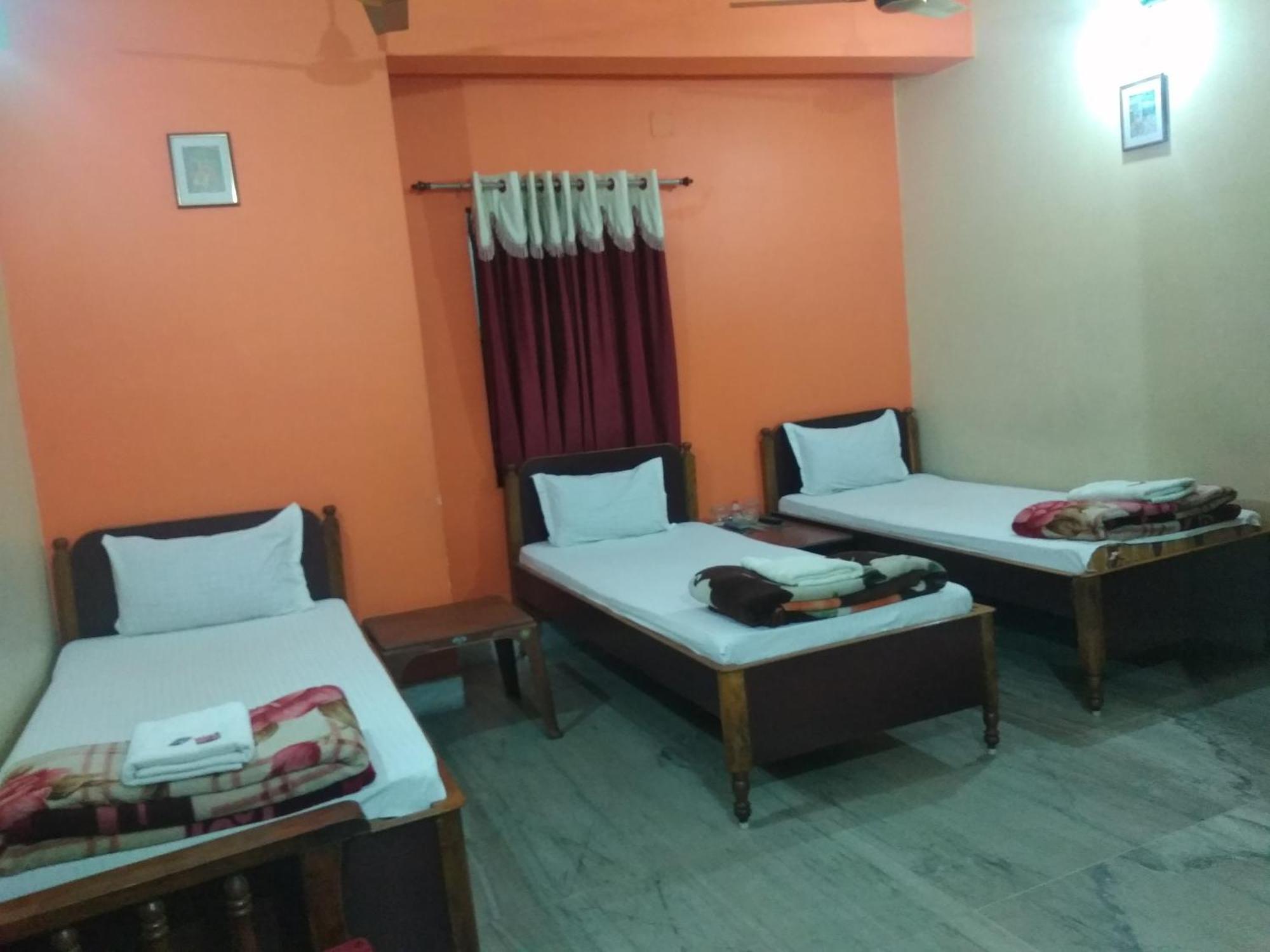 Hotel Chandrakala Regency 300 Meters From Dhanbad Railway Dış mekan fotoğraf